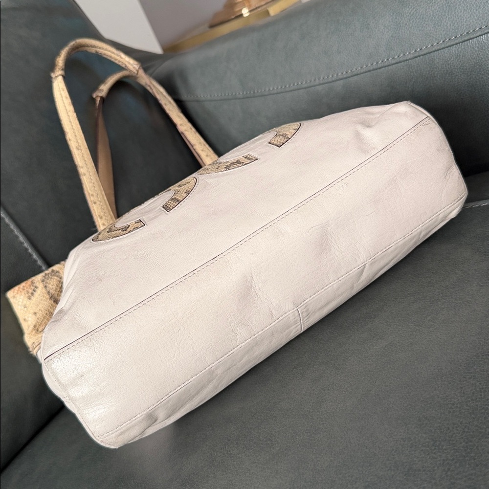 Coach 17043 Vintage Audrey Beige and Snake Leather Tote Bag🎀🎀 - Picture 6 of 16
